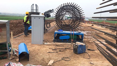 洛陽全自動(dòng)數(shù)控鋼筋籠滾焊機(jī)一天產(chǎn)量50噸